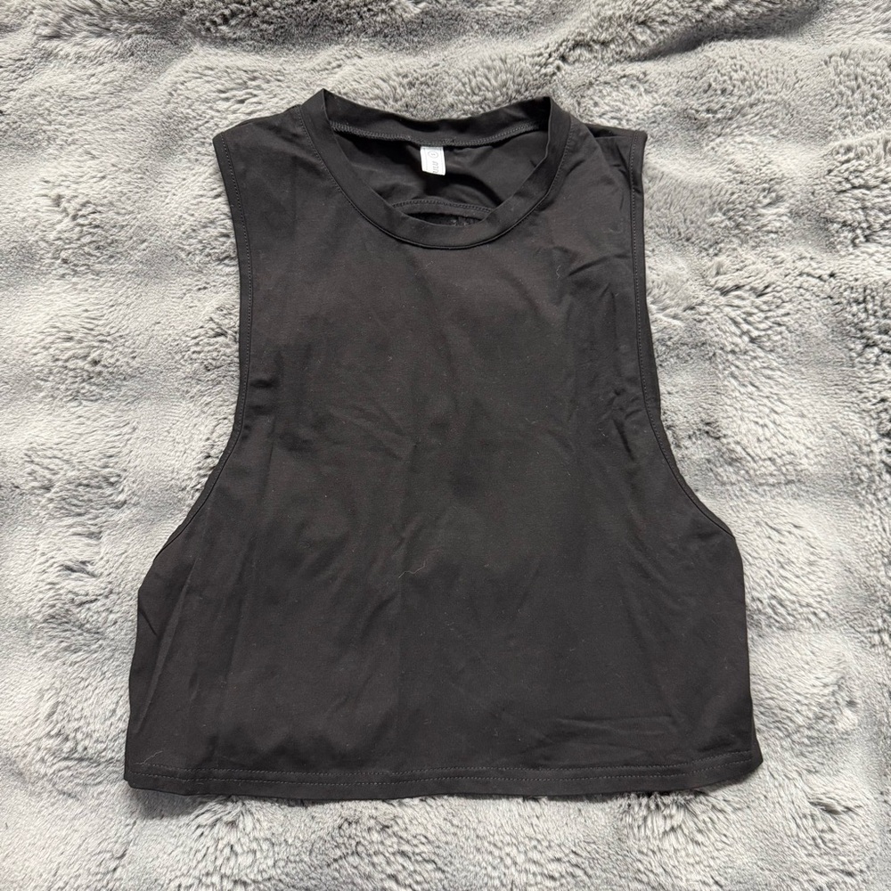 Workout Tank - Picture 2 of 3
